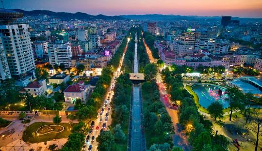 weekendowe loty Albania