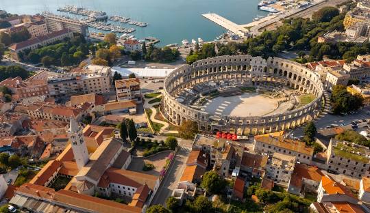 Pula